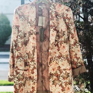 New York & Company x Eva Mendes floral blazer (6)